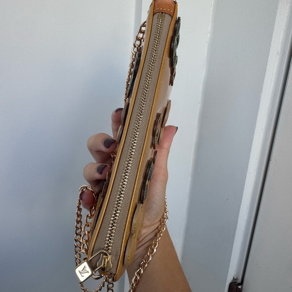 Louis Vuitton LV Vernis Flower Lexington Pouchette, Aftermarket Chain with COA - Picture 6 of 13